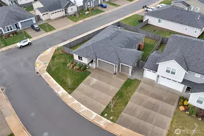 17628 127th Avenue E, Puyallup, WA 98374 - Photo 2