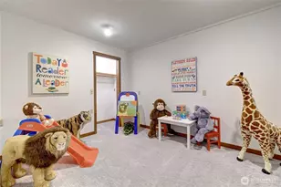 9901 NE 32nd St, Bellevue, WA 98004 - Photo 22