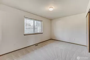 15711 24th Ave E, Tacoma, WA 98445 - Photo 12