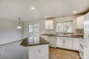 15711 24th Ave E, Tacoma, WA 98445 - Photo 10