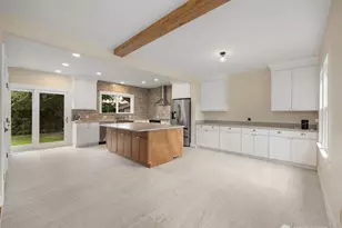 417 N Columbia St, Chelan, WA 98816 - Photo 12