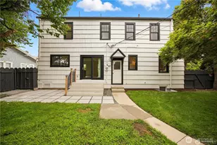 417 N Columbia St, Chelan, WA 98816 - Photo 14