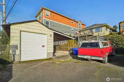 2108 Grand Avenue, Everett, WA 98201 - Photo 10