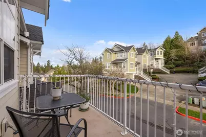 1601 NE Katsura Street #103, Issaquah, WA 98029 - Photo 12