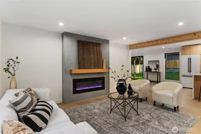 11715 SE 64th Street, Bellevue, WA 98006 - Photo 4