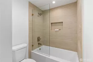 11715 SE 64th St, Bellevue, WA 98006 - Photo 18