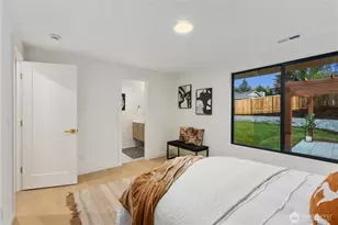 11715 SE 64th St, Bellevue, WA 98006 - Photo 22