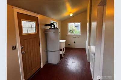 239 W 5th Street, Port Angeles, WA 98362 - Photo 26