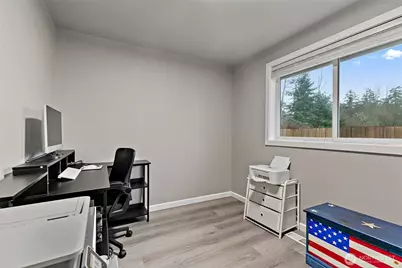 13713 2nd Avenue Ct E, Tacoma, WA 98445 - Photo 18