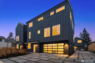 13548 39th Avenue NE, Seattle, WA 98125 - Photo 1