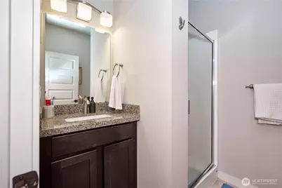 554 Prospect Street, Seattle, WA 98109 - Photo 14