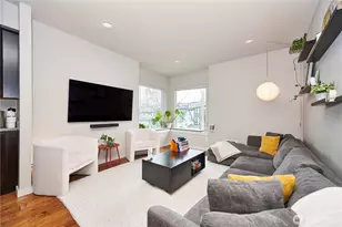 554 Prospect St, Seattle, WA 98109 - Photo 12