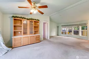 8009 195th St E, Spanaway, WA 98387 - Photo 6