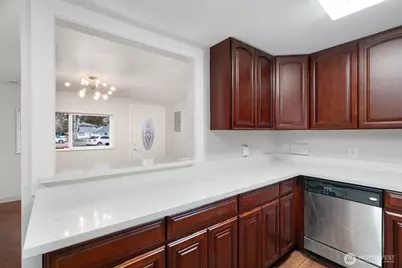 3513 NE 6th Place, Renton, WA 98056 - Photo 14