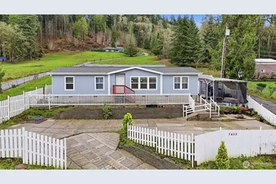5452 Meeker Drive, Kalama, WA 98685 - Photo 1