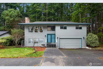 1834 NE Sumner Drive, Oak Harbor, WA 98277 - Photo 1