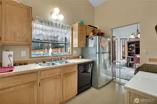 2719 SW 347th St St, Federal Way, WA 98023 - Photo 16