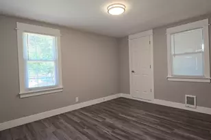 12053 70th Ave S, Seattle, WA 98178 - Photo 10