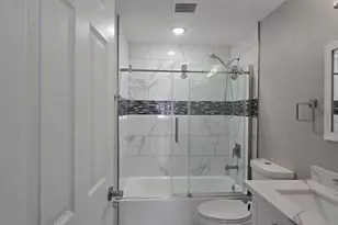 12053 70th Ave S, Seattle, WA 98178 - Photo 6