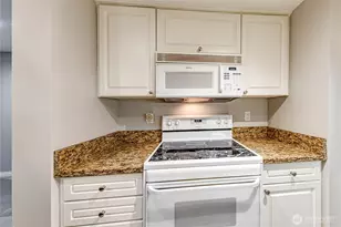 15508 Country Club Dr, Mill Creek, WA 98012 - Photo 14