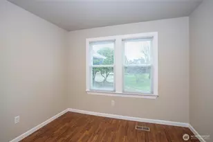 407 18th St SW, Puyallup, WA 98371 - Photo 20