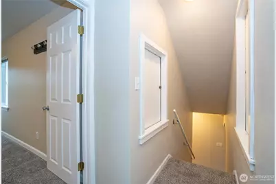 407 18th Street SW, Puyallup, WA 98371 - Photo 28