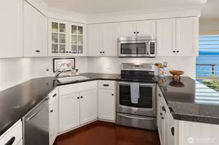 2360 43rd Ave E, Seattle, WA 98112 - Photo 8