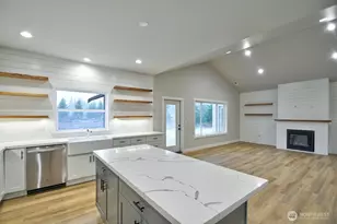 900 Barbara Ln, Centralia, WA 98531 - Photo 8