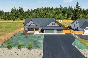 900 Barbara Ln, Centralia, WA 98531 - Photo 1