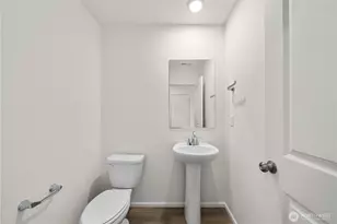 679 Salzer Crk Dr, Centralia, WA 98531 - Photo 4