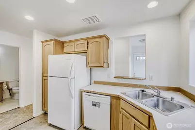 5707 130th Place NE, Marysville, WA 98271 - Photo 6