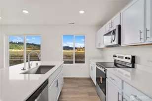 1355 Salzer Crk Dr, Centralia, WA 98531 - Photo 8