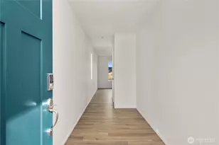 1355 Salzer Crk Dr, Centralia, WA 98531 - Photo 6