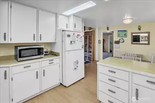 13327 Beverly Park Rd, Lynnwood, WA 98087 - Photo 8