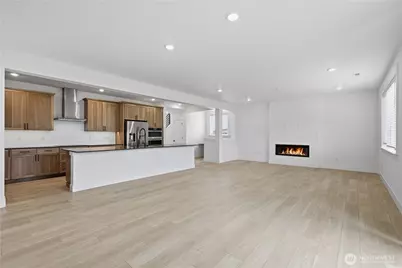 32189 Pacific Avenue SE, Black Diamond, WA 98010 - Photo 4