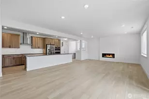 32189 Pacific Ave SE, Black Diamond, WA 98010 - Photo 4