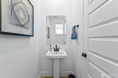 32189 Pacific Avenue SE, Black Diamond, WA 98010 - Photo 26