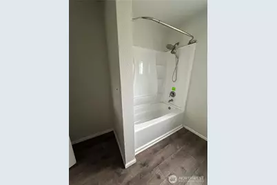 608 W Scott Street, Aberdeen, WA 98520 - Photo 10