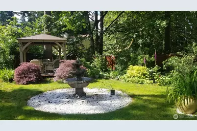 16114 SE Newport Way, Bellevue, WA 98006 - Photo 36