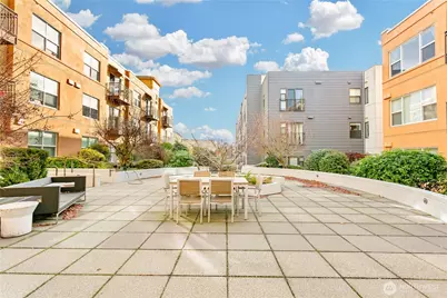 413 NE 70th Street #229, Seattle, WA 98115 - Photo 4