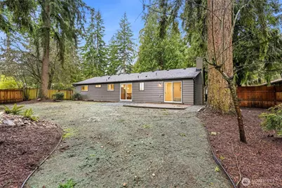 13417 Meridian Place W, Everett, WA 98208 - Photo 24