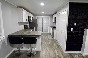 9023 11th St NE, Lake Stevens, WA 98258 - Photo 2