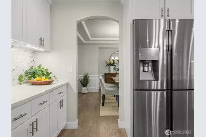 9512 213th Avenue NE, Redmond, WA 98053 - Photo 10