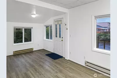 808 Pacific Avenue N, Long Beach, WA 98631 - Photo 2