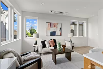 4519 D Bagley Avenue N, Seattle, WA 98103 - Photo 8