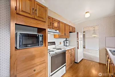 8114 Fairway Drive SW, Lakewood, WA 98498 - Photo 14