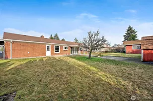 8114 Fairway Dr SW, Lakewood, WA 98498 - Photo 26