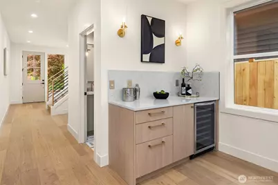 3003 NE 88th Street, Seattle, WA 98115 - Photo 10