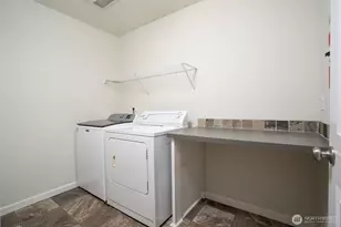 1127 27th St NW, Puyallup, WA 98371 - Photo 24