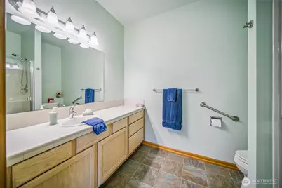8151 E Seaview Drive, Port Orchard, WA 98366 - Photo 24